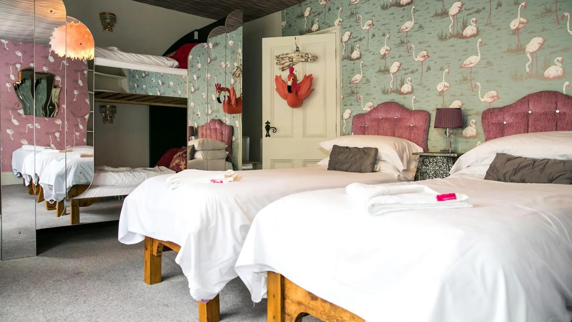 Tide & Teacups Apartamento Brighton 0*,